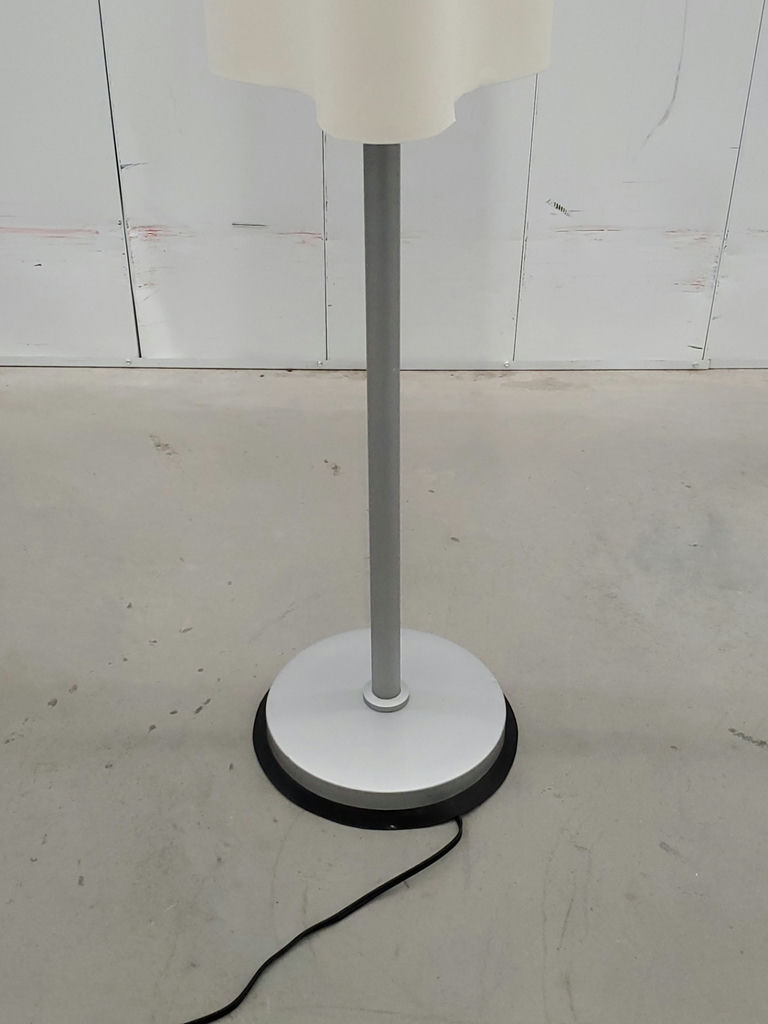 Vintage IKEA Rare Curved Clover Paper Floor Lamp Space Age Decor - image 7 of 18