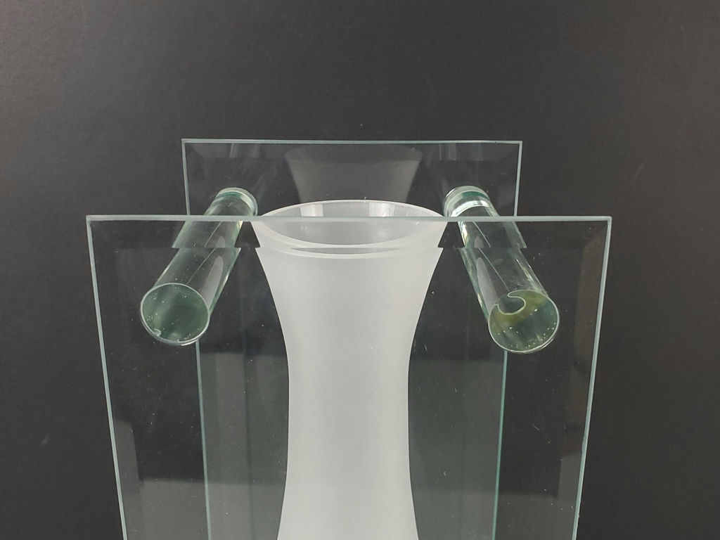 Vintage Leonardo Lifestyle Art Deco Frosted Suspended Clear Glass Panel Vase - image 4 of 9