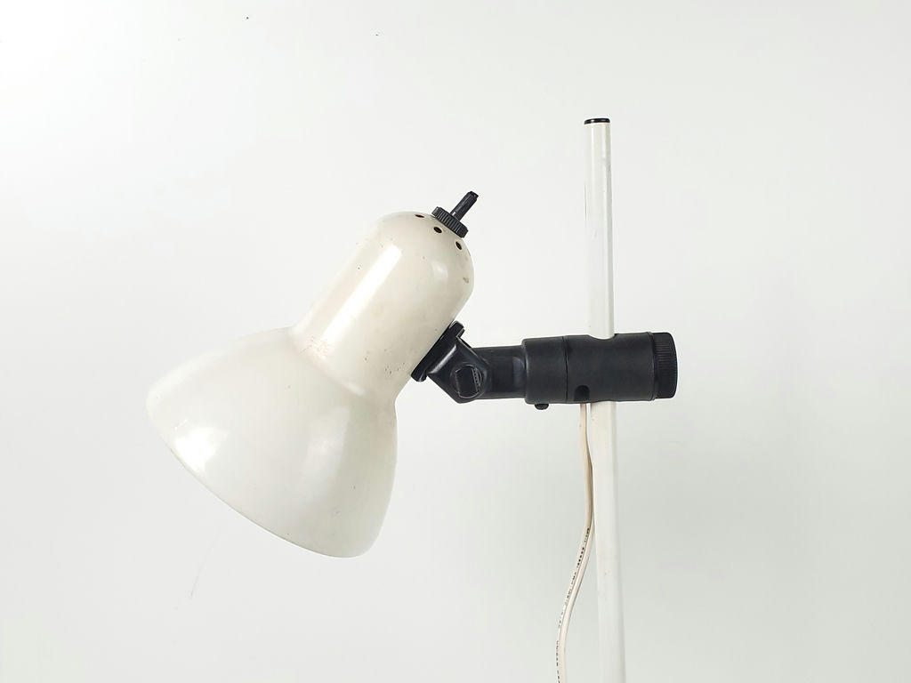 Vintage Industrial Adjustable White Metal Counterbalance Task Desk Lamp - image 7 of 9
