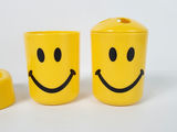 Vintage Yellow Plastic Smiley Face 3 Piece Bathroom Accessory Vanity Set - thumbnail 4 of 7