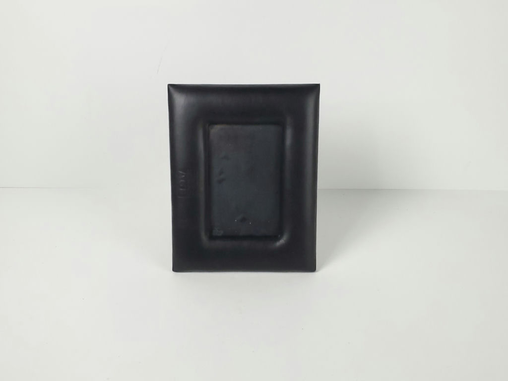 Vintage Y2K Minimalist Black Padded Faux Leather Tabletop Photo Frame - image 2 of 9