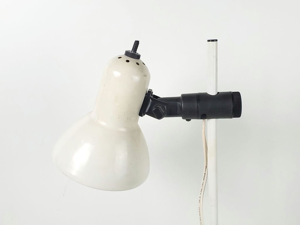 Vintage Industrial Adjustable White Metal Counterbalance Task Desk Lamp - image 3 of 9