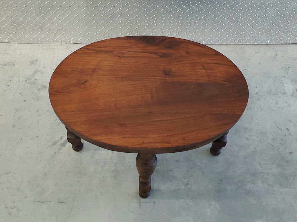 Vintage Antique Style Wooden Oval Side Table with Spindle Legs - image 3 of 13