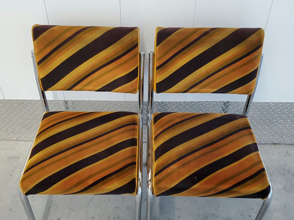 Pair of Vintage Mid-Century Striped Chrome Dining Chairs - image 5 of 10