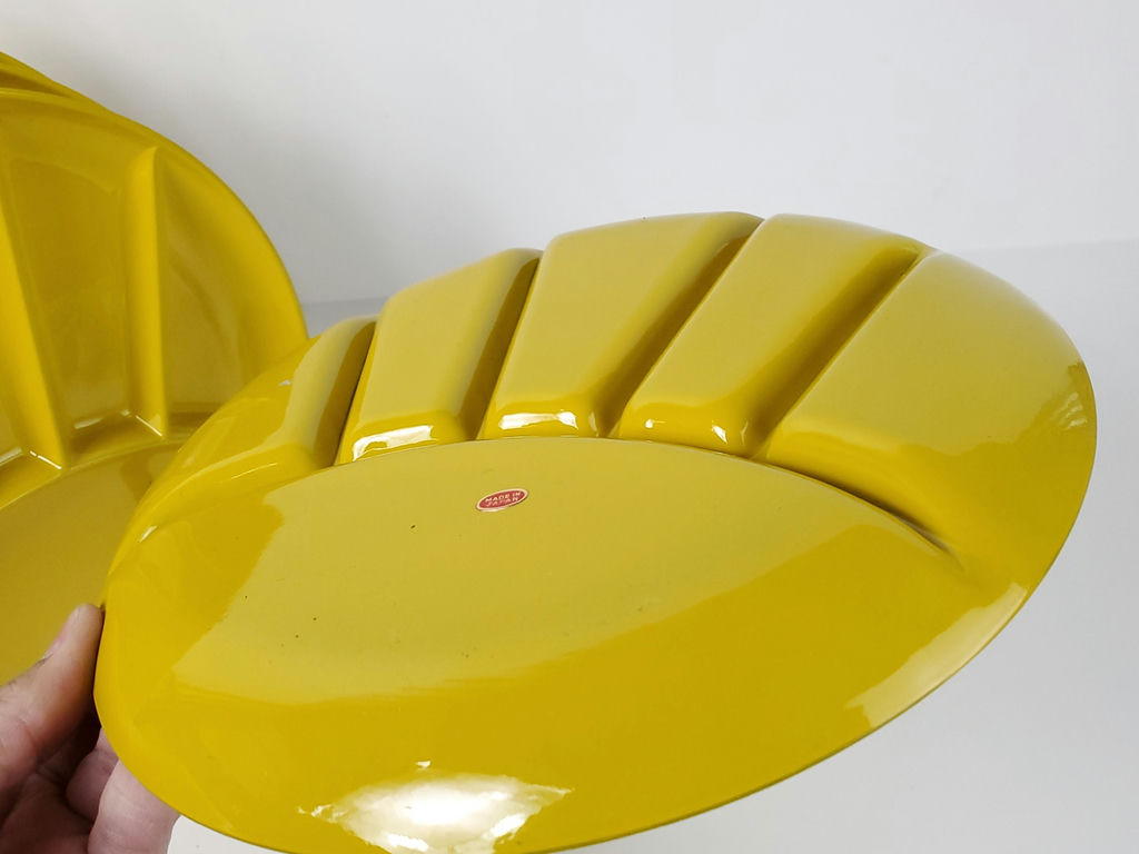 Vintage Japanese Chartreuse Yellow Melamine Compartment Fondue Plates - Set of 6 - image 5 of 7