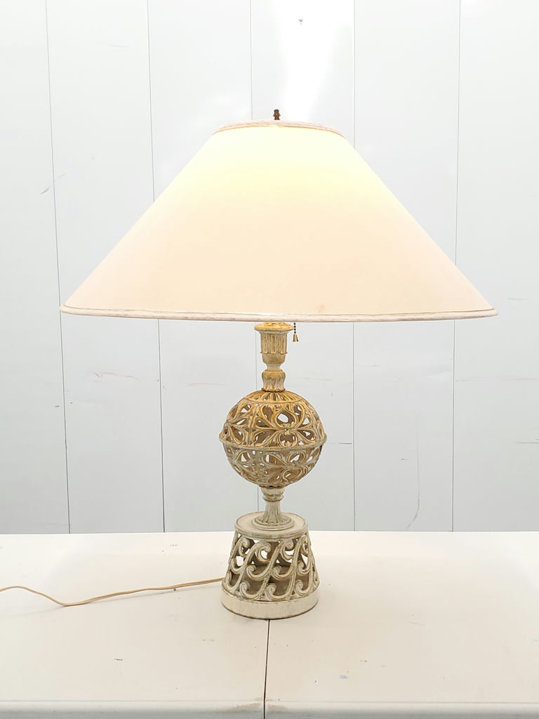 Vintage Hollywood Regency Filigree Off White Metal Table Lamp - image 1 of 11