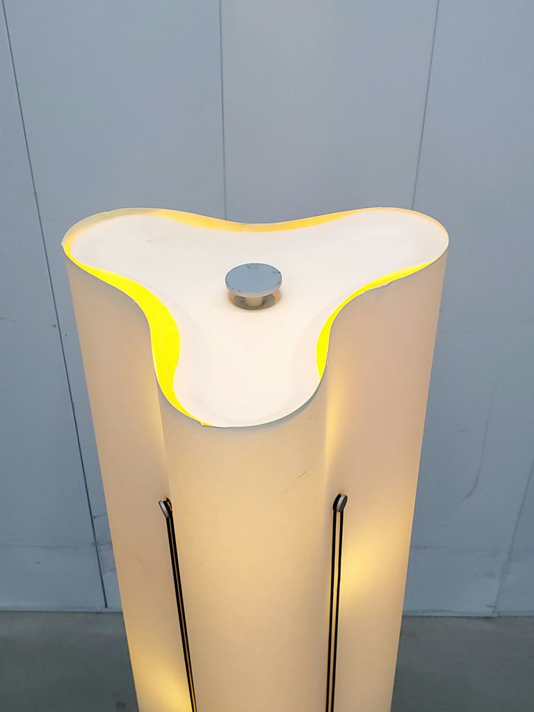 Vintage IKEA Rare Curved Clover Paper Floor Lamp Space Age Decor - image 6 of 18