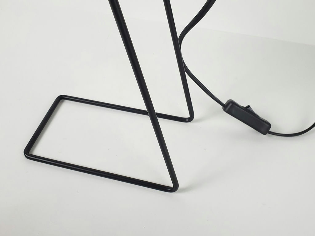 Minimalist Matte Black Cylinder Spotlight Metal Desk Lamp - image 9 of 10