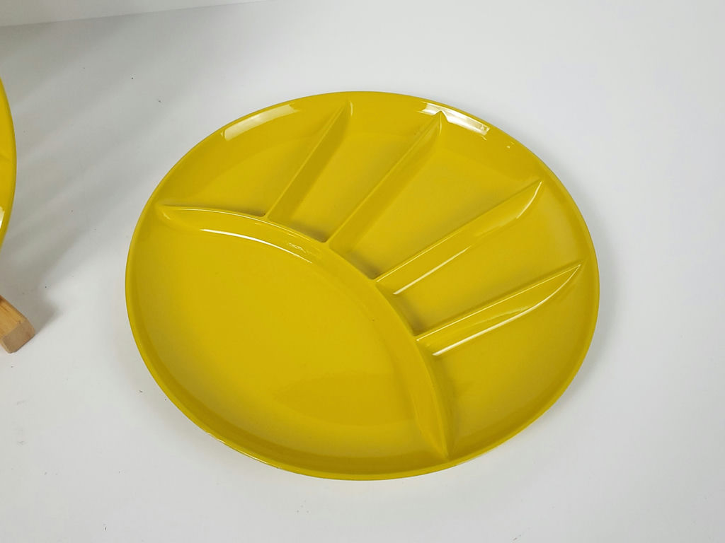 Vintage Japanese Chartreuse Yellow Melamine Compartment Fondue Plates - Set of 6 - image 2 of 7