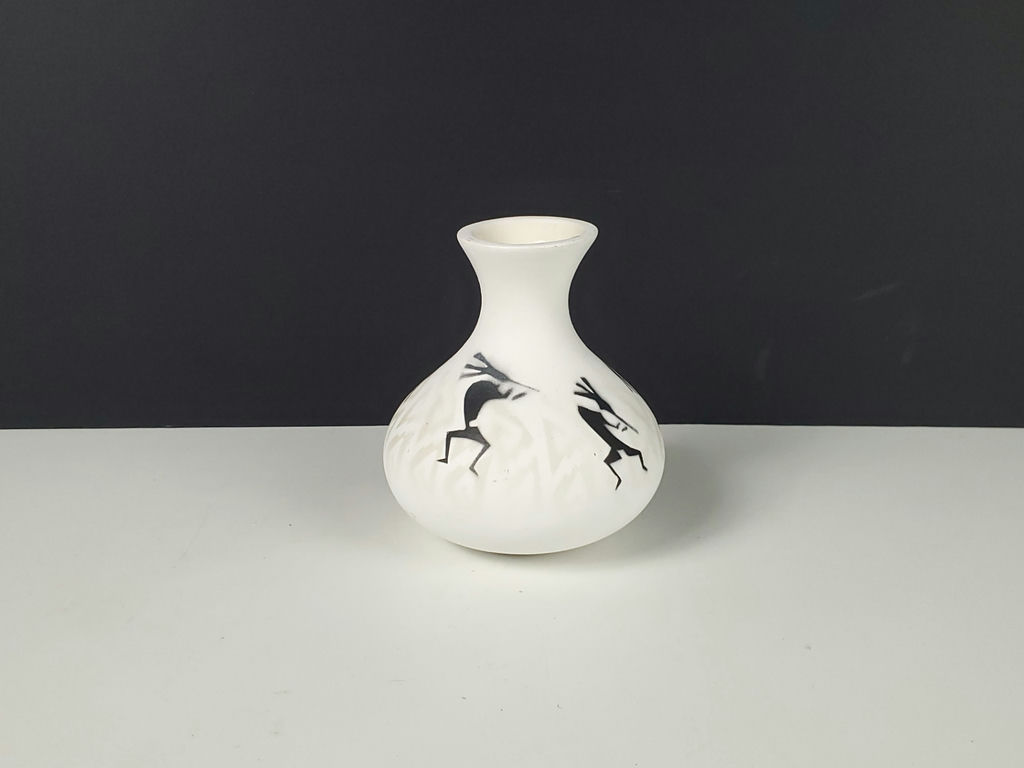 Vintage Cedar Mesa Pottery Navajo Kokopelli Bud Vase Signed J Benally - image 7 of 7