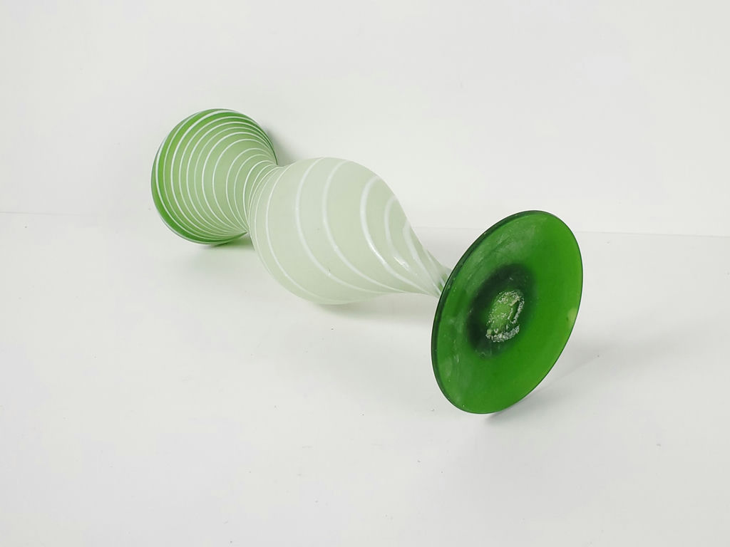 Vintage Murano Style Green Spiraling Mezza Filigrana Frosted Glass Trumpet Vase - image 7 of 9