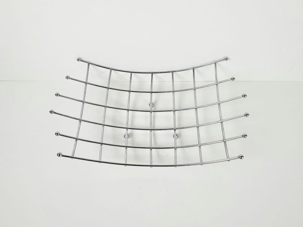 Vintage Mid-Century Atomic Chrome Wire Grid Fruit Basket Centerpiece - image 2 of 9