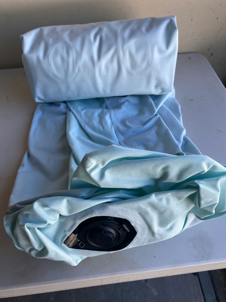 AeroBed Mattress - image 2 of 4