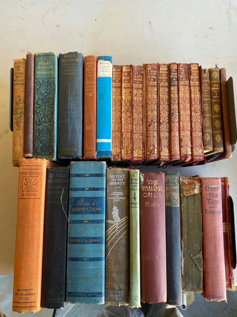 Assorted Vintage Hardcover Books - image 1 of 5