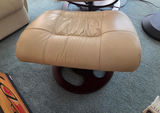 Leather Ottoman/Footstool – Tan Leather with Swivel Wood Base - thumbnail 3 of 4