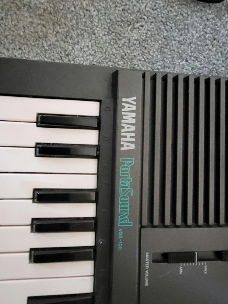 Yamaha PortaSound VSS-100 Digital Voice Sampler Keyboard with Power Adapter - image 2 of 2