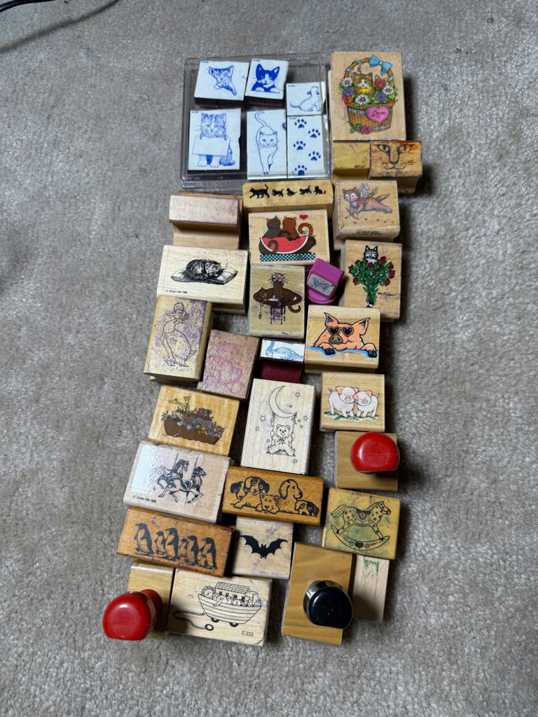 Assorted Animal Themed Wooden Rubber Stamp Set - image 1 of 3