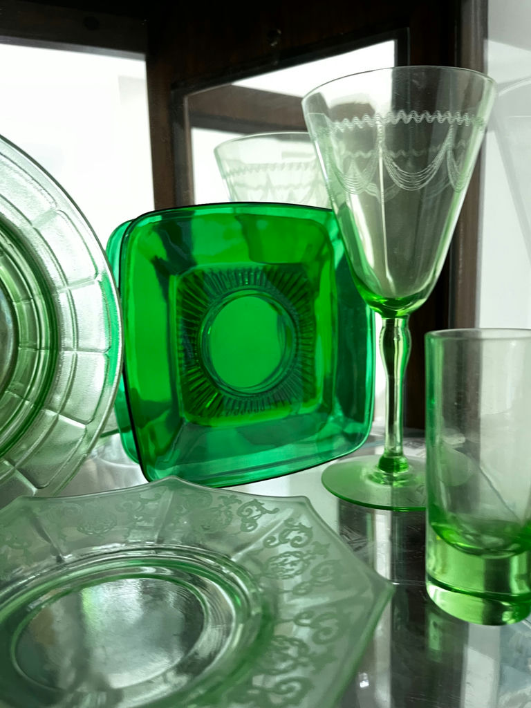 Green Glassware and Tableware Set - image 2 of 2