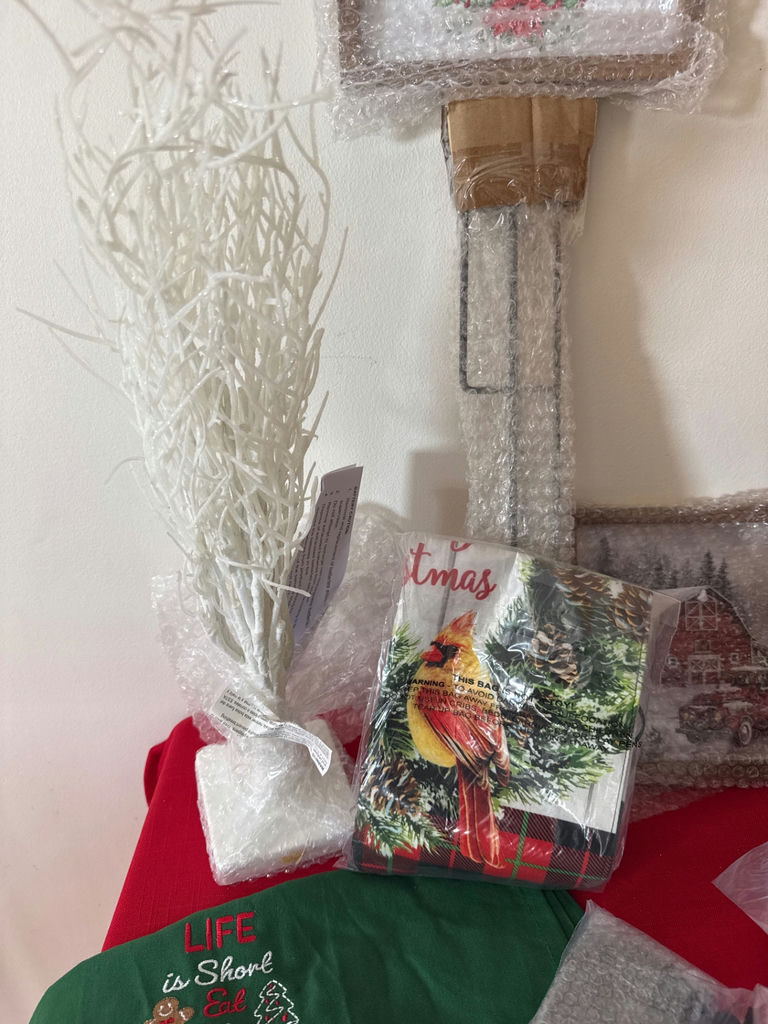 Assorted Christmas Decor and Framed Holiday Art - image 3 of 4
