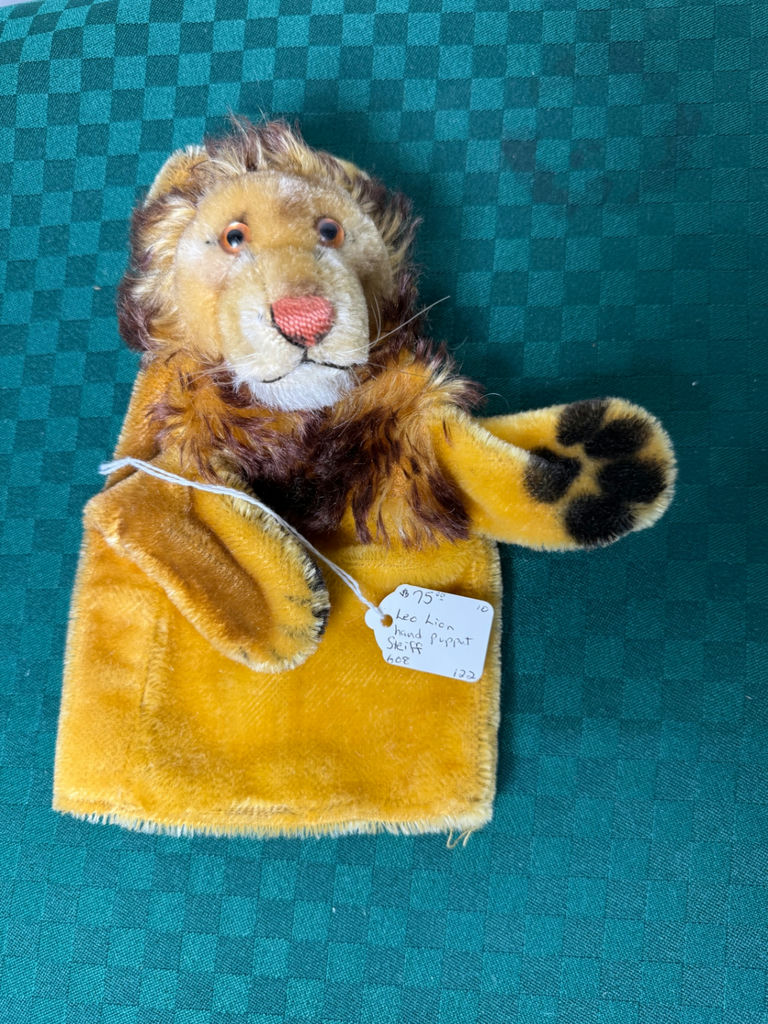 Steiff Leo Lion Hand Puppet - image 1 of 3