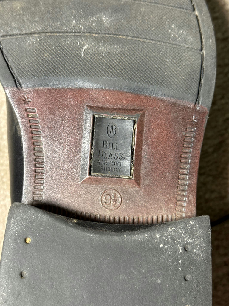 Assorted men's leather dress shoes (oxfords, loafers, and brogues) from Bill Blass and Rockport - image 20 of 20