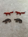 Assorted napkin rings and decorative trinkets - thumbnail 8 of 8