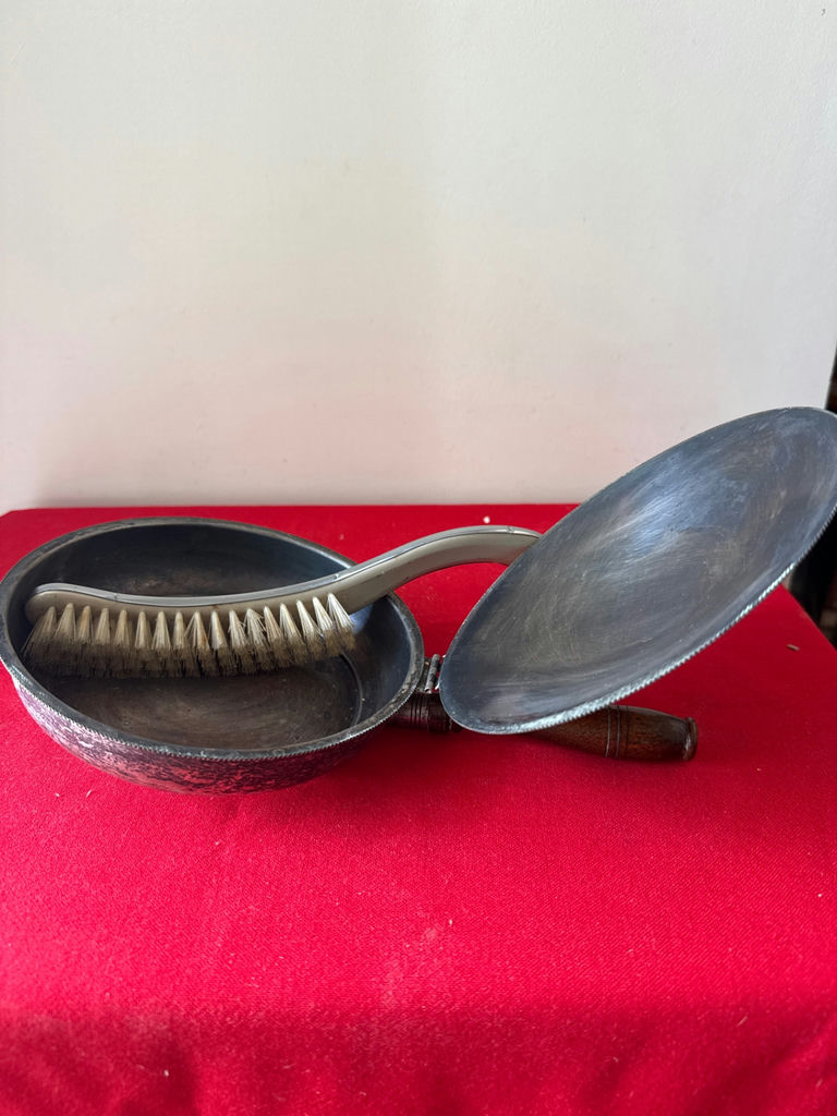 Vintage round crumb pan with wooden handle and lid; circular storage tin with brush - image 3 of 4
