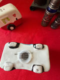 Salt and Pepper shakers - thumbnail 3 of 5