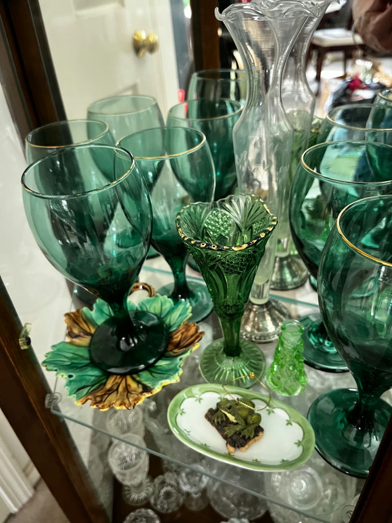 Emerald green glassware collection (goblets, decanter, vase, and decorative dish) - image 1 of 2