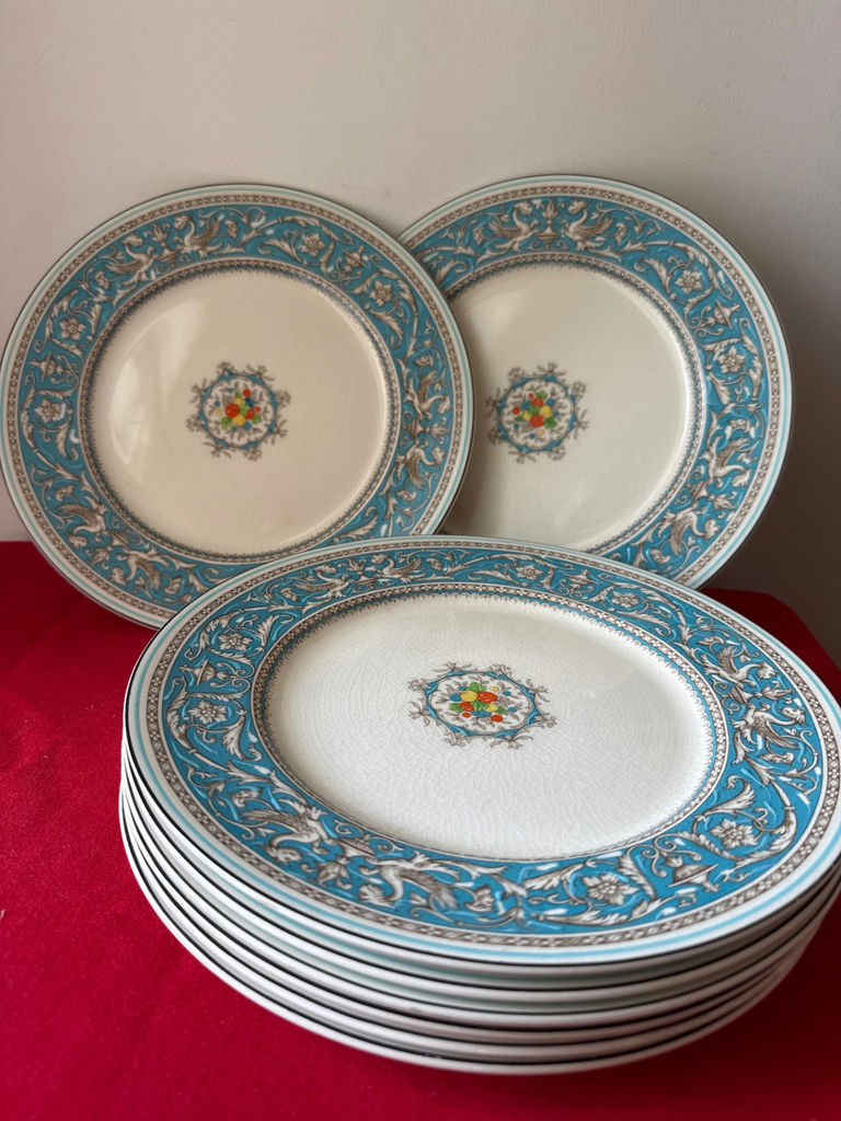 Set of Myott Medici Staffordshire dinner plates with teal border - image 1 of 3