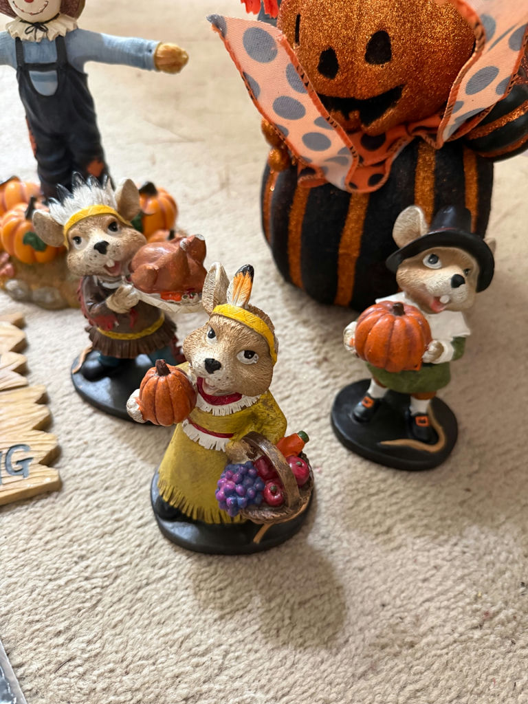 Halloween/Thanksgiving/Fall Decor Collection - image 3 of 8