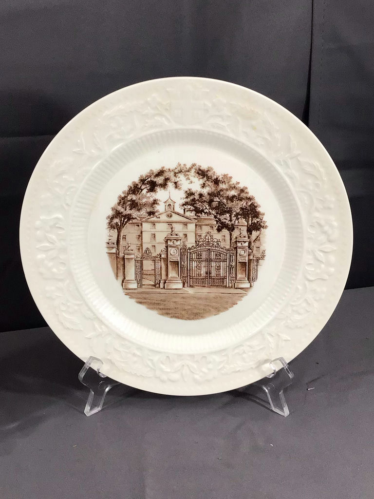 Wedgwood Brown University Collector Plates - image 4 of 7