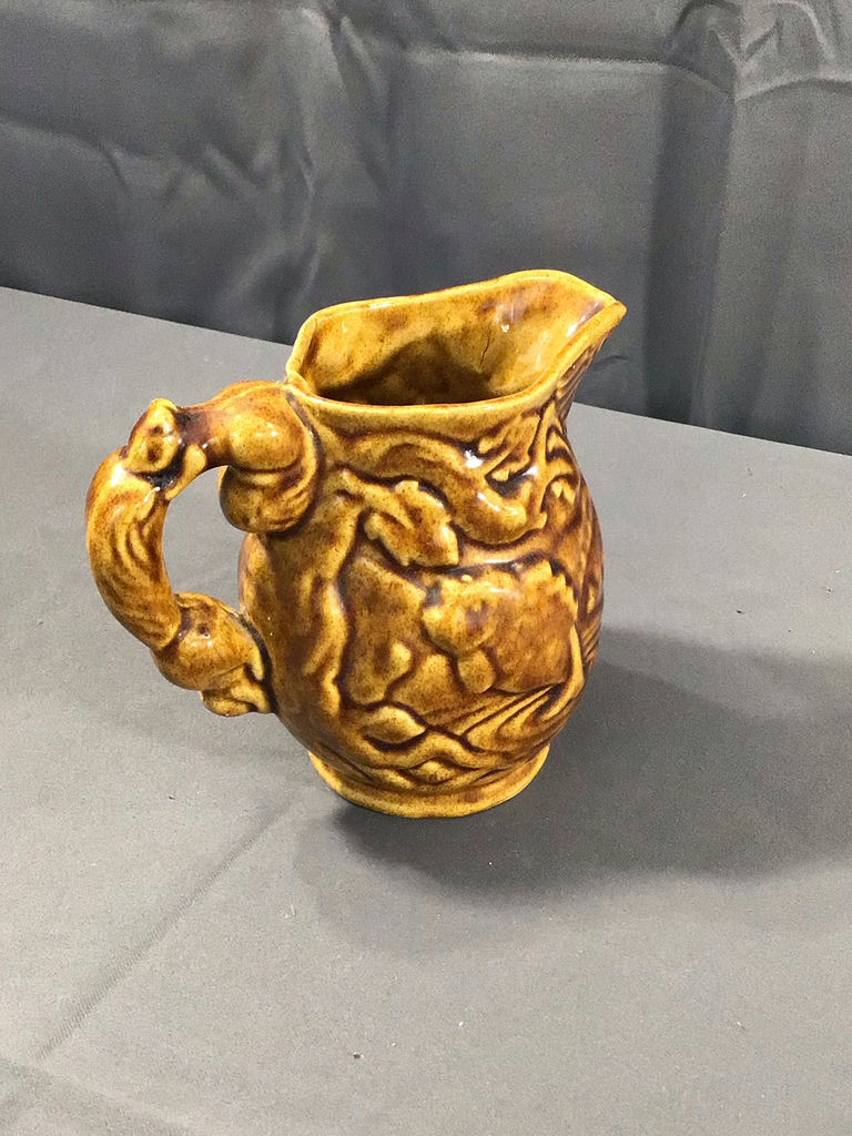 Nice Jugs - Vintage Hummel, Canuck & More - image 16 of 18