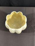 Belleek Vases & Flower Pot - thumbnail 17 of 18