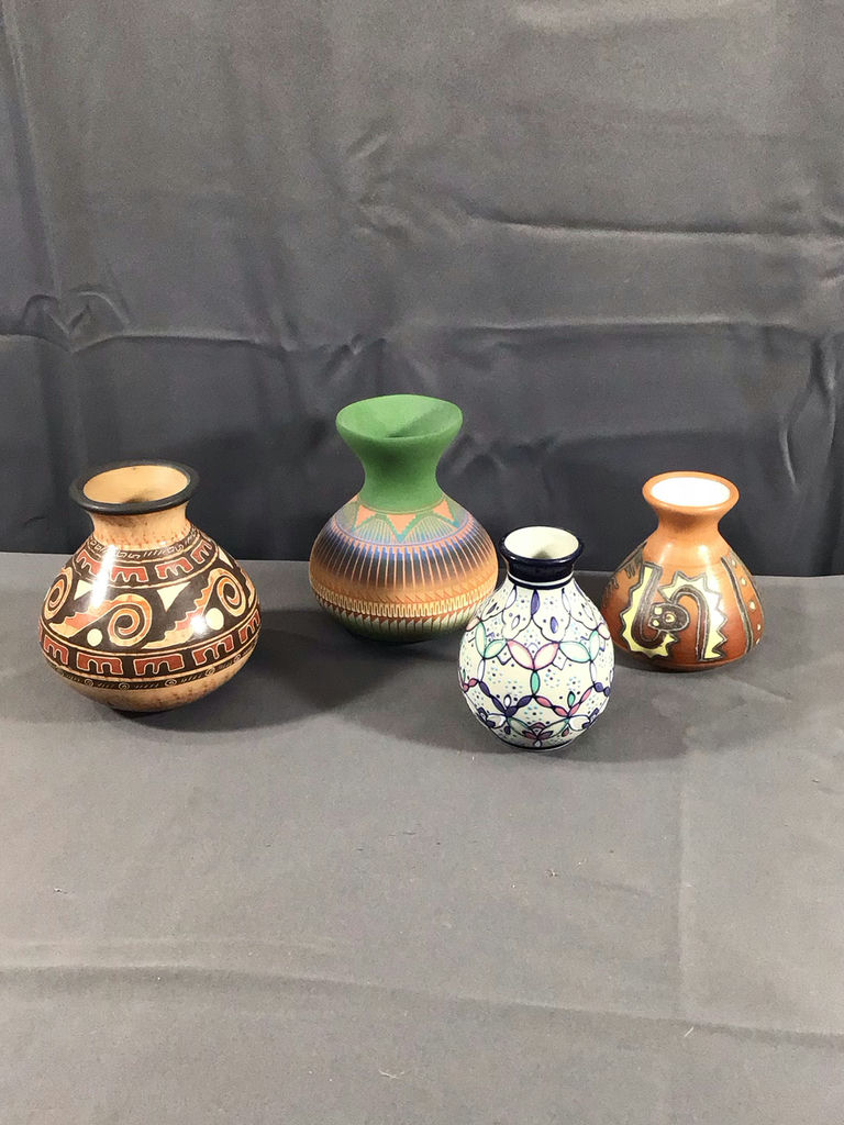 Latin American Pottery - image 1 of 13
