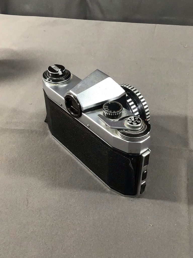 Praktica & Yashica Vintage Film Cameras - image 9 of 24
