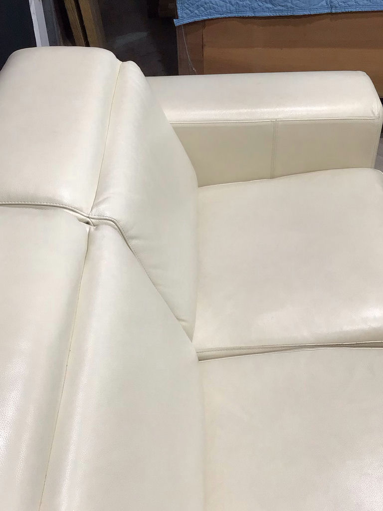 Jaymar Leather Power Reclining Loveseat - image 5 of 12