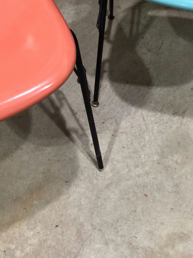 Krueger MCM Fiberglass Chairs - image 3 of 7