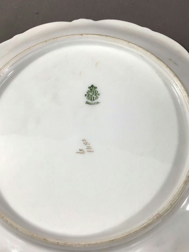 Treasured Antique Ceramics - image 28 of 29
