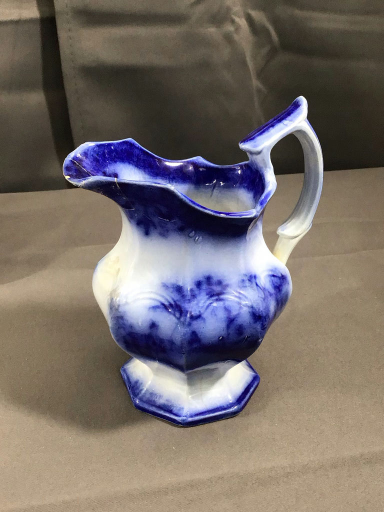 Treasured Antique Ceramics - image 13 of 29