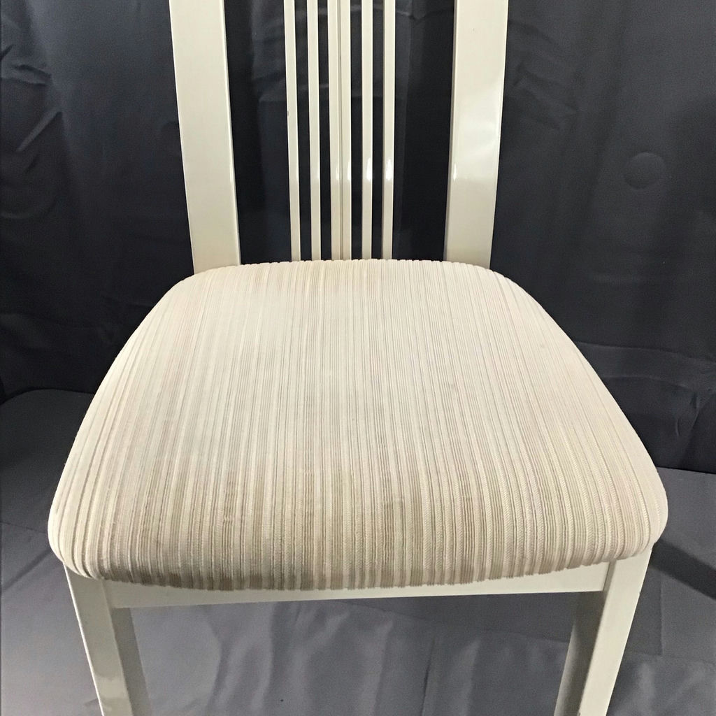 Dining Table & Chairs - image 18 of 22
