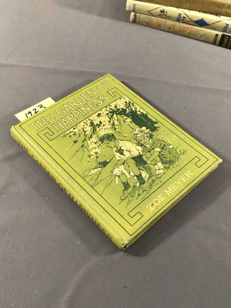 Vintage Books & Banks - image 17 of 24