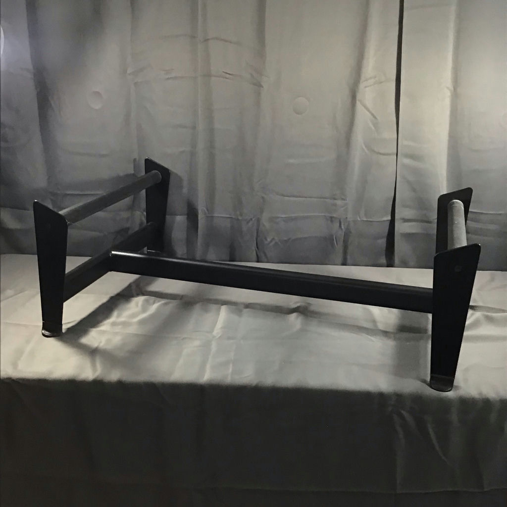 LC4 Leather & Chrome Chaise Lounger - image 10 of 13