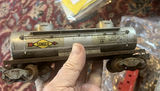 Lot of Three Lionel Post War Plastic Cars, And Caboose - thumbnail 13 of 17