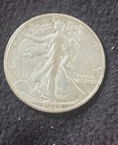 1939 United States Silver Half Dollar Walking Liberty - thumbnail 1 of 2