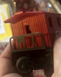 Lot of Three Lionel Post War Plastic Cars, And Caboose - thumbnail 6 of 17