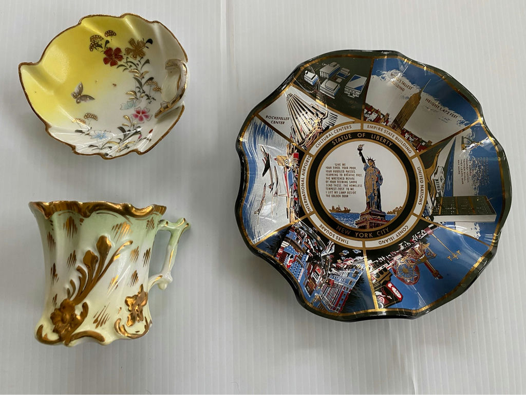 Small Mixed Lot Of China - image 1 of 5