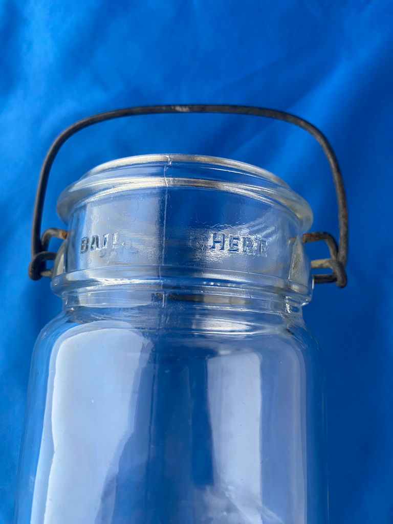 Ermetico and Other Jars Lot of 3 - image 13 of 18