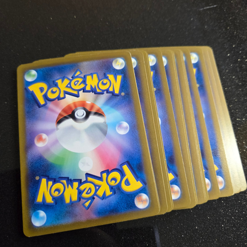 18 Japanese Pokemon Cards - image 4 of 4