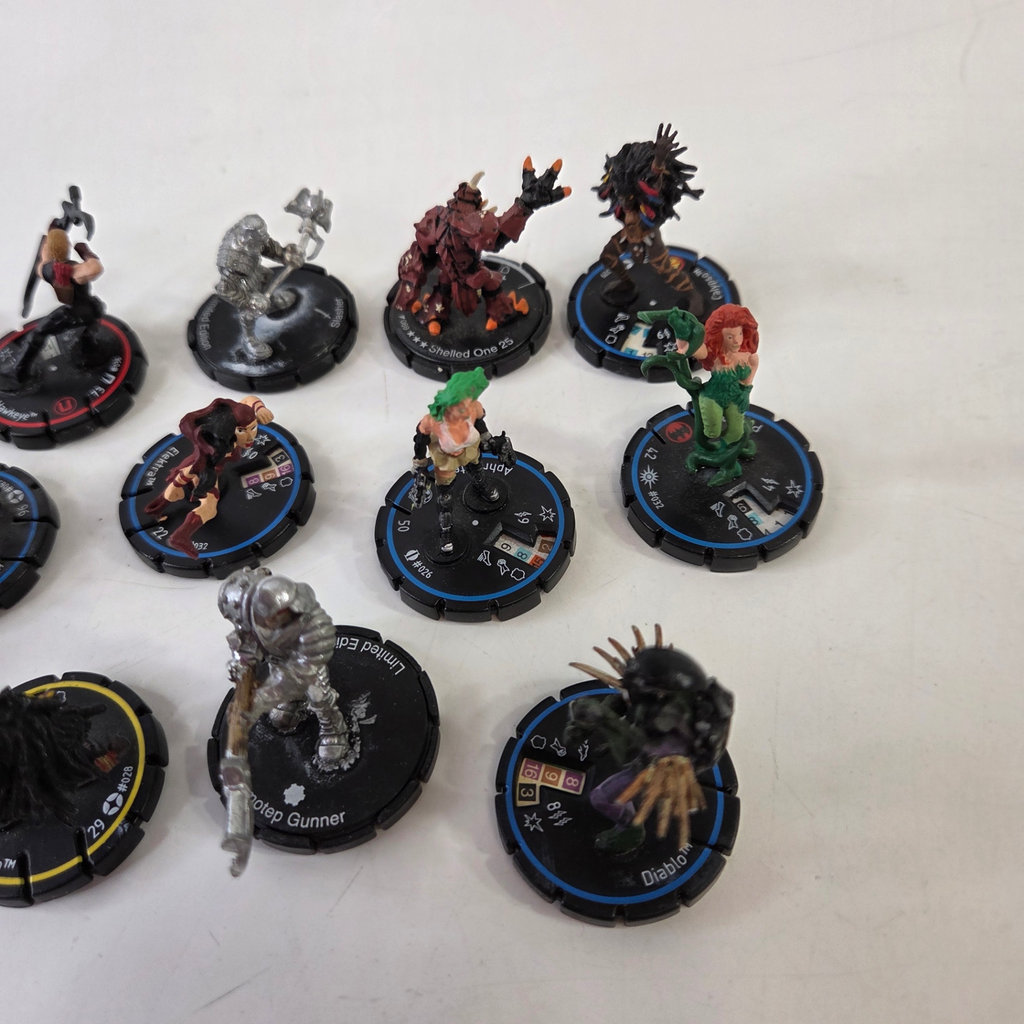 DC Comics Wizkids Minifigures - image 3 of 3